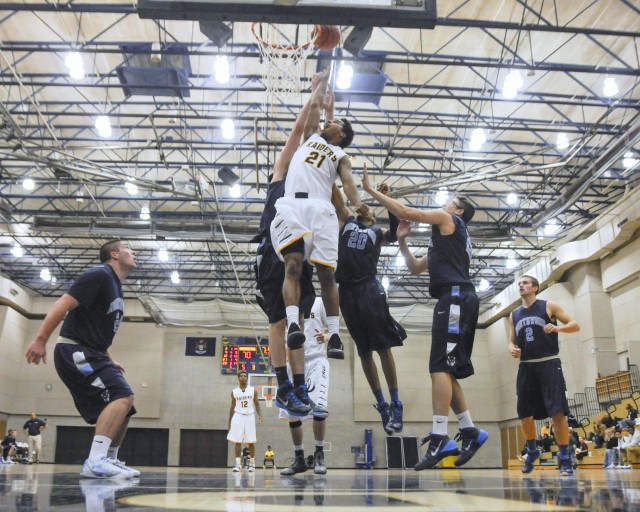 2014.11.21 Mens Basketball_09