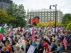 ‘No Kings’ Protesters Rally in Grand Rapids Against Trump Administration