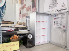 Michigan’s new K-12 phone ban brings hope to educators, while GRCC students remain on the fence